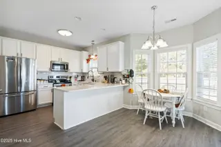 600 Brunswick Drive, Jacksonville, NC 28546 – photo 13: mls-DSC06343