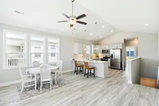 146 Sea Gull Lane 7a, North Topsail Beach, NC 28460 – photo 9: Similar Photo