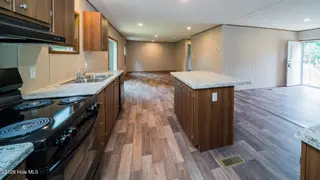9115 E Calabash Drive SW, Calabash, NC 28467 — 3-bedroom manufactured home in Bonaparte Retreat, Calabash, NC, photo 4 of 27: KM204285 - Copy