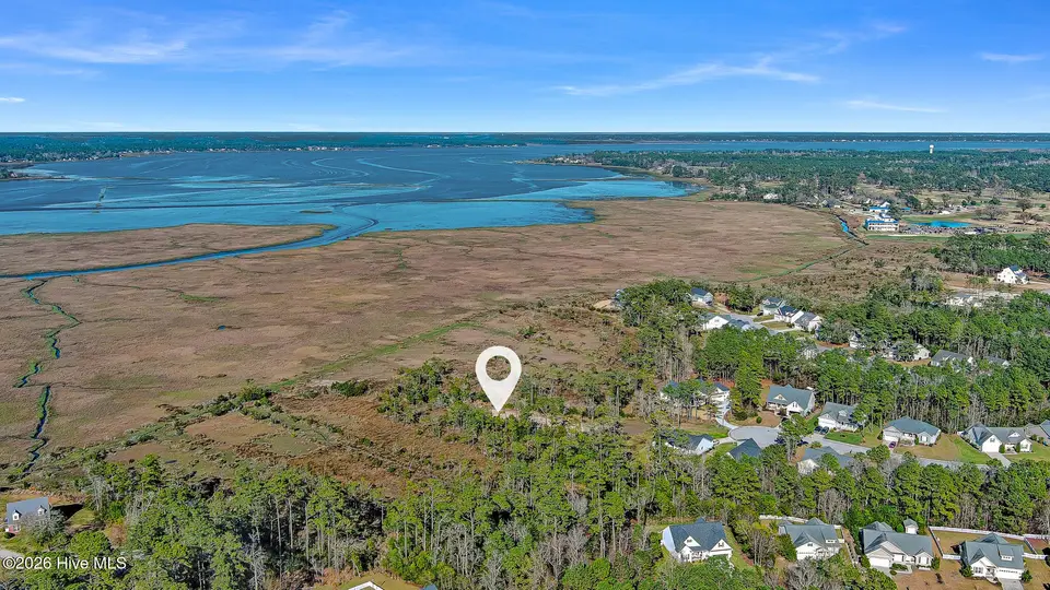 1217 Strange Court, Morehead City, NC 28557 – photo 1 of 26: Marsh Front Property in Country Club Run
