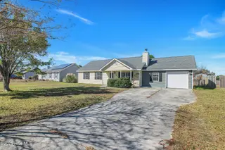 409 Foxtrace Lane, Hubert, NC 28539 – photo 4: 425A3102
