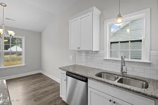 2601 Rhinestone Drive, Winterville, NC 28590 – photo 13: 18-web-or-mls-BLS_0039