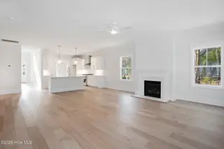 8233 Sage Valley Drive, Wilmington, NC 28411 — 5-bedroom home in Porters Neck Plantation, Wilmington, NC, photo 10 of 39