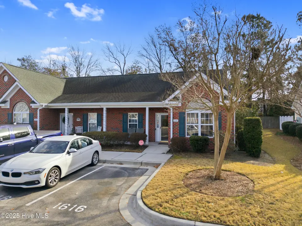 1616 Honeybee Lane, Wilmington, NC 28412 – photo 1 of 34: Front