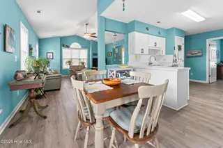 124 NW 8th Street, Oak Island, NC 28465 — 3-bedroom home in Pinners Point, Oak Island, NC, photo 7 of 47: shniderproductions.com-27