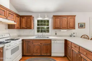 157 Jones Gut Drive, Beaufort, NC 28516 – photo 14: 11-web-or-mls-chadwick-visuals-157-jones