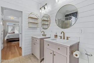 832 S Shore Drive, Southport, NC 28461 — 3-bedroom home in Boiling Spring Lakes, Southport, NC, photo 17 of 44