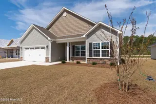 4018 Bluewater Boulevard, New Bern, NC 28562 – photo 4: 4018 Bluewater-4