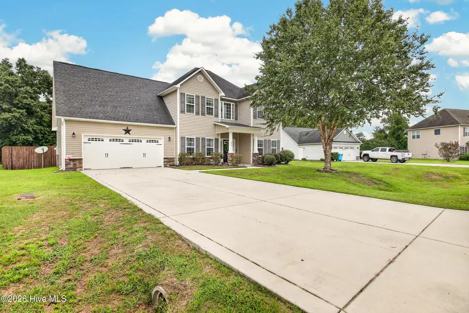 129 Prelude Drive, Richlands, NC 28574 – photo 1 of 46