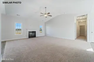 415 Montgomery Drive, Jacksonville, NC 28546 – photo 8: 19