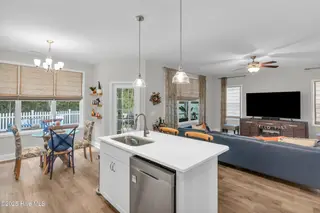 460 Jasmine Way, Burgaw, NC 28425 – photo 14: 460 Jasmine Way-00014