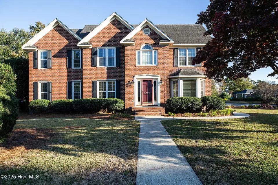 3325 Amber Drive, Wilmington, NC 28409 – photo 1 of 64: Amber3325-1FshaneL33A0066 copy