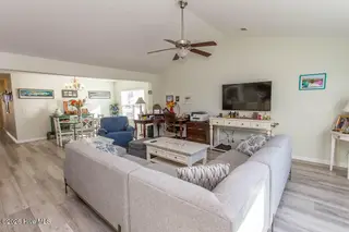 2086 Castlebridge Court NW, Calabash, NC 28467 — 3-bedroom home in Spring Mill, Calabash, NC, photo 14 of 59: living area 4