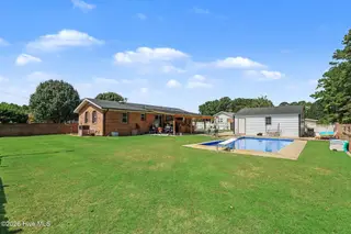 200 Paceville Road, Selma, NC 27576 – photo 20: 025_file_9631