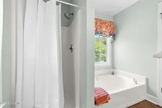 242 Bobbys Drive, Newport, NC 28570 – photo 17: Principal Bathroom