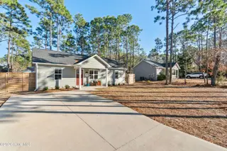 2412 Frink Lake Drive, Southport, NC 28461 – photo 4: mls-DSC00535