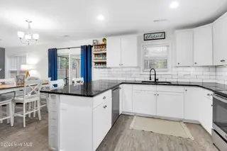 334 Station House Road, New Bern, NC 28562 – photo 11: Kitchen