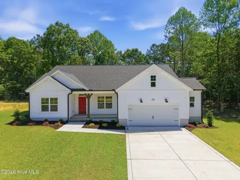 2939 Tucker Hill Dr, Grimesland