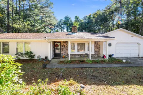 520 Stately Pines Road, New Bern