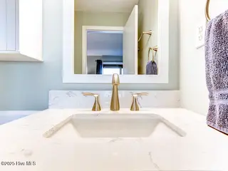 1505 Salter Path Road 216, Indian Beach, NC 28512 — 2-bedroom condo in Summer Winds Condominiums, Indian Beach, NC, photo 5 of 52: 220606-bl-northernsightsmedia-0046PMX4