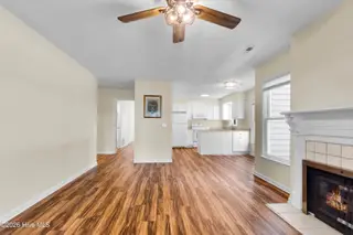 106 W Victoria Court A, Greenville, NC 27834 – photo 8: 106 W Victoria Court A