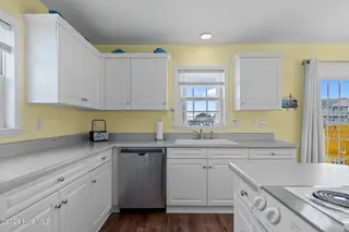 1301 N New River Drive, Surf City, NC 28445 – photo 18: Kitchen