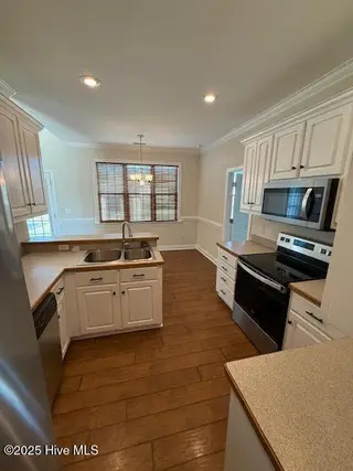 277 Laurie Ellis Road, Winterville, NC 28590 – photo 7: IMG_3870