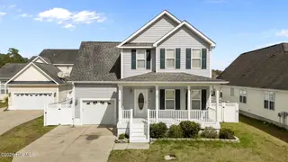 185 Crooked Run Drive, New Bern, NC 28560 – photo 1: 1-web-or-mls-DJI_20260313145243_0060_D