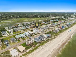 1012 W Beach Drive, Oak Island, NC 28465 – photo 7: 7-web-or-mls-CAMMediaLLC.com (10 of 83)