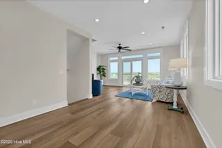 128 Sea Oaks Court, North Topsail Beach, NC 28460 – photo 24