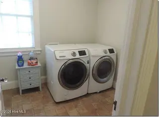 131 Ripley Road NW, Wilson, NC 27893 — 4-bedroom home in Recreation Park, Wilson, NC, photo 23 of 53: 22 Laundry Room