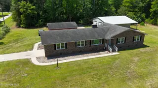 120 King Heights Boulevard, Kinston, NC 28501 – photo 3: Aerial Front Yard
