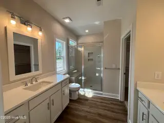 178 Pine View Boulevard, Beaufort, NC 28516 – photo 8: Primary Bath
