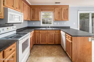 2345 Vineyard Drive E-10, Winterville, NC 28590 – photo 5: 20260324 MLS S_Nilsen 2345 Vineyard Dr U