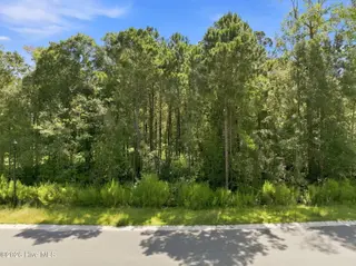 660 Vale Drive, Wilmington, NC 28411 – photo 13: 15-web-or-mls-DJI_20260909115243_0569_D