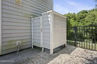 104 Wiley Court, Emerald Isle, NC 28594 – photo 10: Outdoor Shower