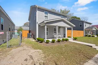 903 Walnut Street, Wilmington, NC 28401 – photo 4: 3_front exterior