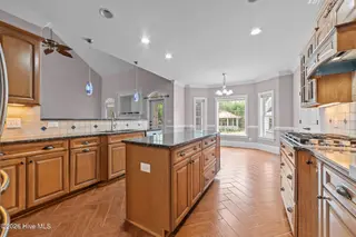414 Crown Drive, Washington, NC 27889 – photo 11: 32-web-or-mls-LHV_8033