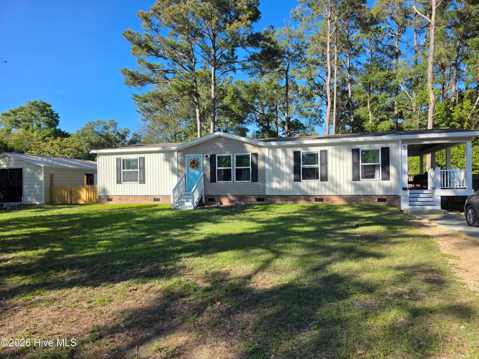 3459 Lakeview Drive SW, Supply, NC 28462 — 3-bedroom manufactured home in Lakeview Of Windy Pt, Supply, NC, photo 1 of 4