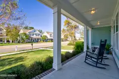 1029 Anchors Bend Way, Wilmington, NC 28411 — 5-bedroom home in Anchors Bend, Wilmington, NC, photo 3 of 50: 1029AnchorsBendEdit-53