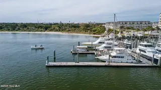 100 Olde Towne Yacht Club Road B19, Beaufort, NC 28516 – photo 8: 20250219163636105777000000-o