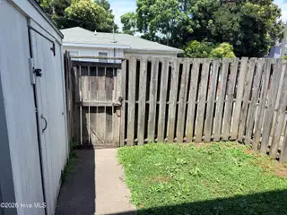 608 W Church Street, Elizabeth City, NC 27909 – photo 17: IMG_0872