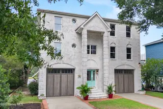 104 SW Yacht Drive, Oak Island, NC 28465 — 5-bedroom waterfront home, Oak Island, NC, photo 7 of 77: 4_front exterior