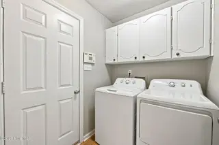 3429 Preakness Place, New Bern, NC 28562 – photo 19: laundry room