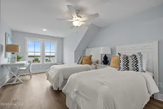 200 Olde Towne Yacht Club Drive 48, Beaufort, NC 28516 – photo 19: Similar suite 3