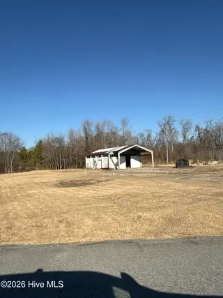 12422 Nc 97 W, Rocky Mount, NC 27801 – photo 2: IMG_5036