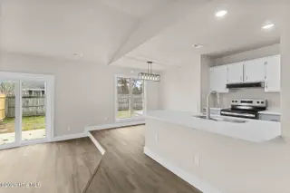 247 Sanders Lane, Havelock, NC 28532 — 3-bedroom home in Cameron Village, Havelock, NC, photo 6 of 29: sanders-6