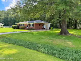 419 Hart Drive, New Bern, NC 28560 – photo 3: IMG_5834