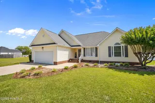700 Doreen Court, Greenville, NC 27858 – photo 19: 19-web-or-mls-BLS_0014