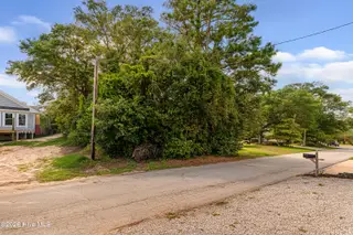 311 Lamroc Drive, Emerald Isle, NC 28594 – photo 7: Vacant lot in Emerald Isle